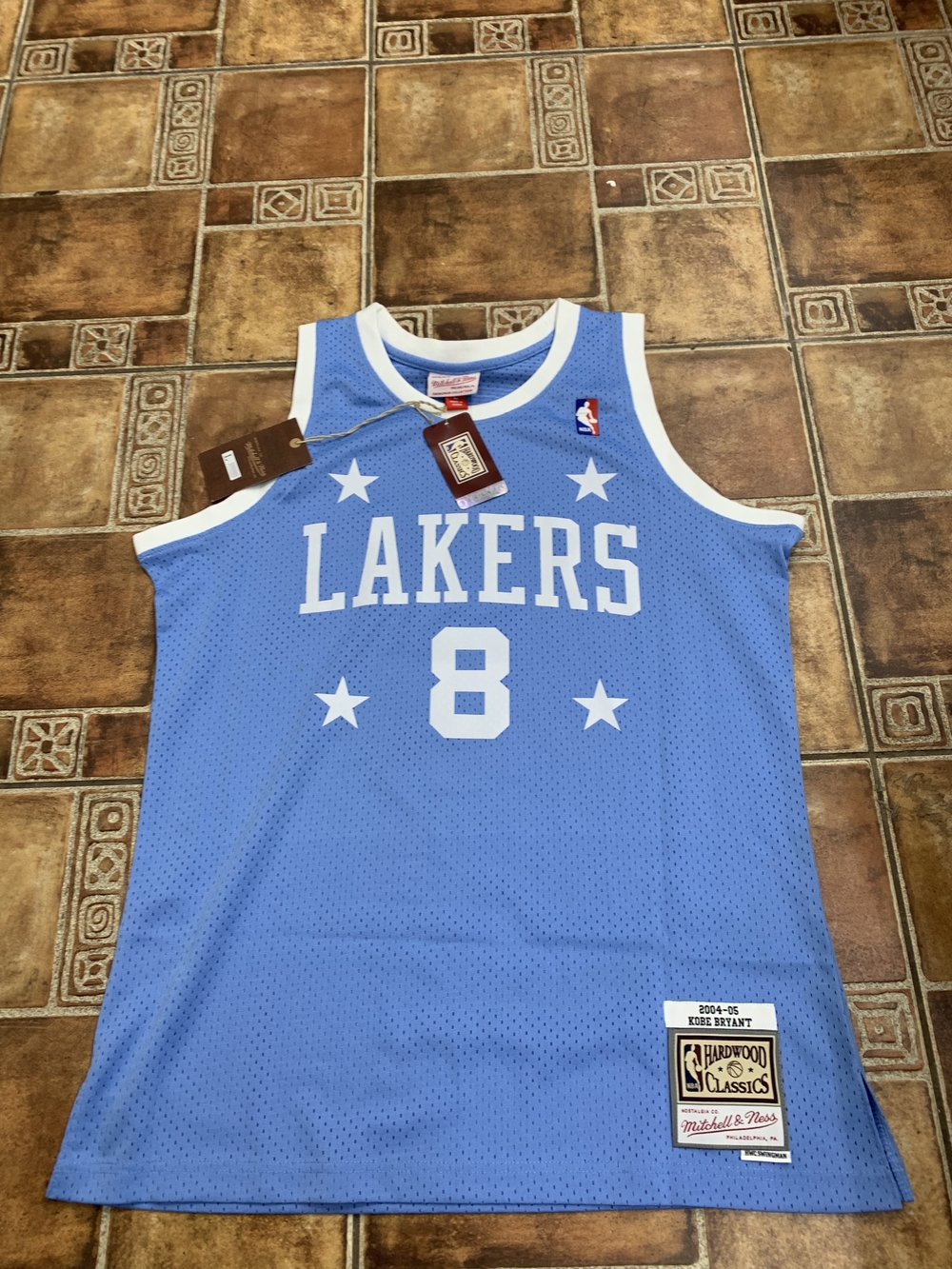 Mitchell & Ness Lakers #8 2004/05 Kobe Bryant Jersey Size L